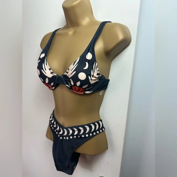 Commense Black Orange Bird Print Bikini Top & Scrunchie Booty Bottoms NWT XS - Picture 4 of 16